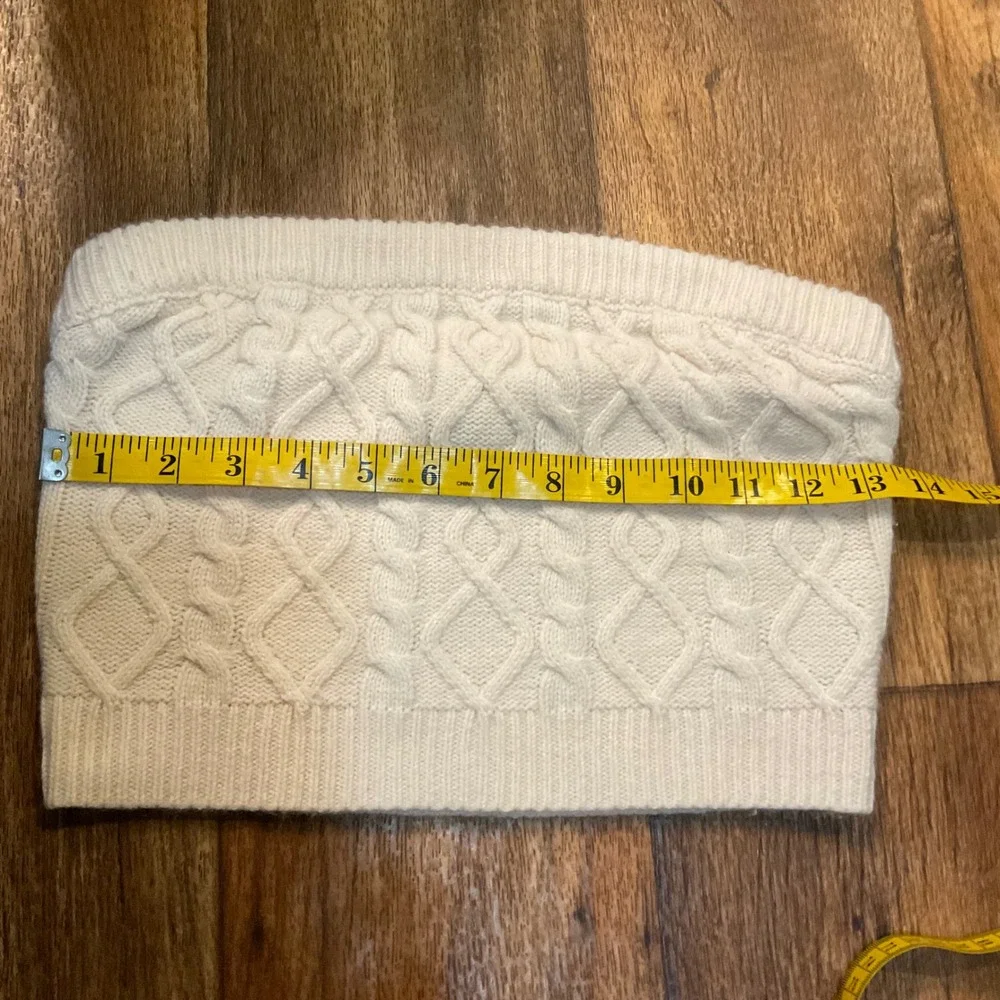 Lulu's Sweater Halter‎ Top Size Small Cream Knit Womens
